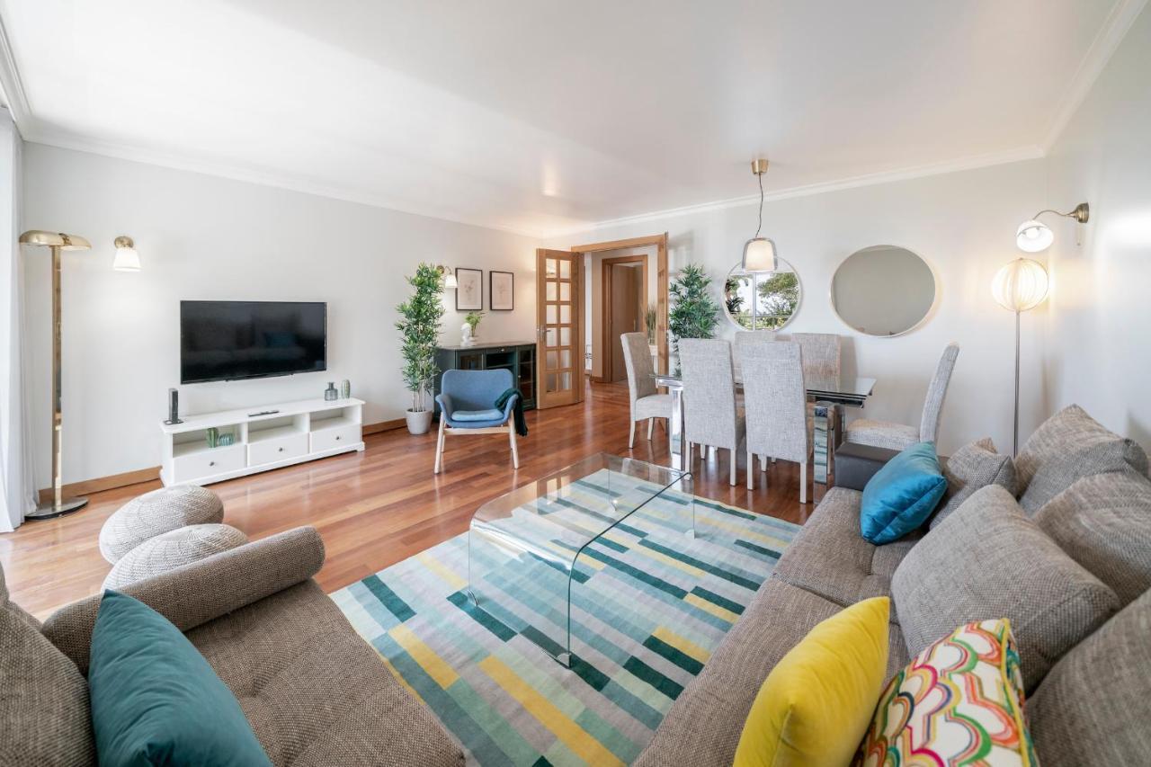 Grand I By An Island Appartement *